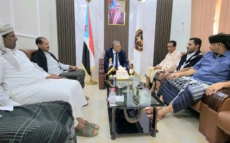 فريق التوجيه والرقابة الرئاسي وانتقالي المهرة يقفان على نتائج احتفالات الذكرى الـ62 لثورة 14 أكتوبر المجيدة