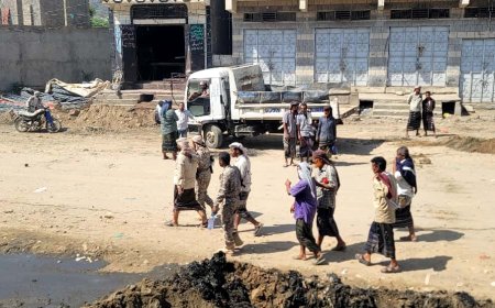 برعاية المحافظ تركي.. تدشين المرحلة الثانية من رصف الشارع الرئيسي بمديرية طور الباحة