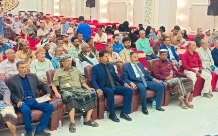 بحضور رسمي وشعبي.. مدينة زنجبار تشهد فعالية تأبين ربان شعر الدحيف الفقيد الشاعر أبو آية إيهاب باضاوي