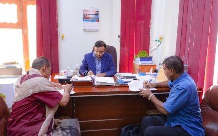 محافظ شبوة يوافق على تمويل توريد أدوية تكميلية لمركز علاج الأورام بـ25 مليون