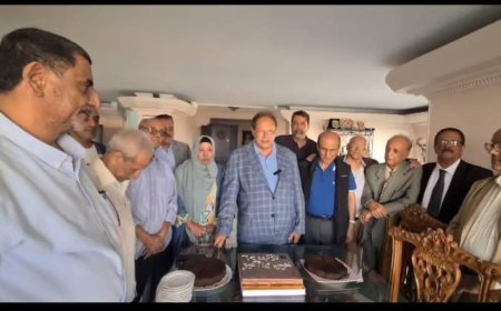 القاهرة.. الأستاذة آمنة محسن رئيسة اتحاد نساء أبين ورئيسة مبادرة "معًا للسلام" تلتقي الرئيس اليمني علي ناصر محمد