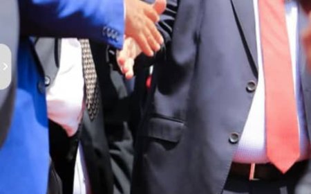 الوكيل الشيخ حسين الجنيدي يشارك في احتفالات الذكرى السنوية لثورة 14 أكتوبر في الضالع