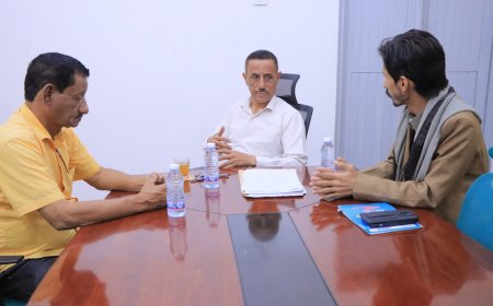 مناقشة الأوضاع الصحية بمديرية العبر الصحراوية