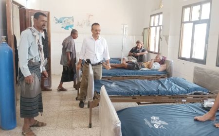 مدير مستشفى الوضيع يرسم لوحة جديدة على المستشفى ويحدث نقلة نوعية في الخدمات