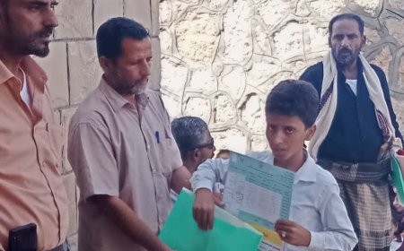 تكريم أوائل الطلاب والطالبات بمدرسة الشهيد محمد الدرة بالمحفد للعام الدراسي المنصرم