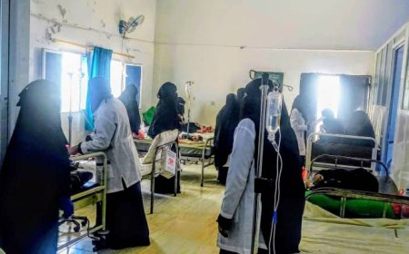 مديرة مستشفى زنجبار العام د. سيلة.. نعمل بروح المسؤولية رغم شحة الإمكانيات ونحرص على إستمرار خدمة المواطنين بمديرية زنجبار