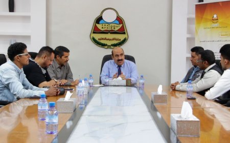 باعباد يثمن الدور المثمر والفاعل لاتفاقيات الشراكات مع المنظمات والمؤسسات والجهات الداعمة لقطاع التعليم في المحافظة