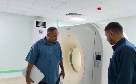 مدير الإدارة الاقتصادية والخدمية بانتقالي أبين يتفقد أعمال الصيانة للأشعة المقطعية بمستشفى الرازي