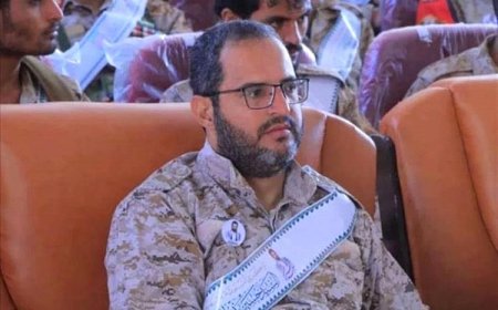 انشقاق العميد صلاح الصلاحي قائد اللواء العاشر "صماد" وانضمامه إلى صفوف الجيش الوطني بمأرب