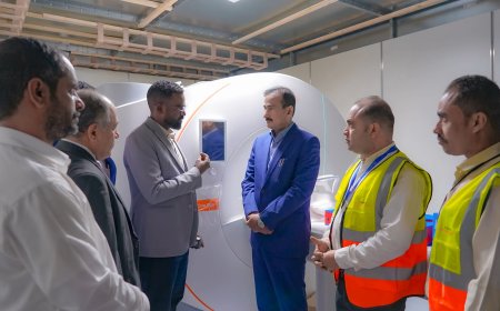 محافظ شبوة يدشن تجهيزات طبية حديثة في مستشفى الشيخ محمد بن زايد بدعم الإمارات