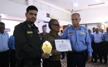 تكريم استثنائي لقيادات الهجرة والأحوال بعدن تقديراً لعطائهم الوطني