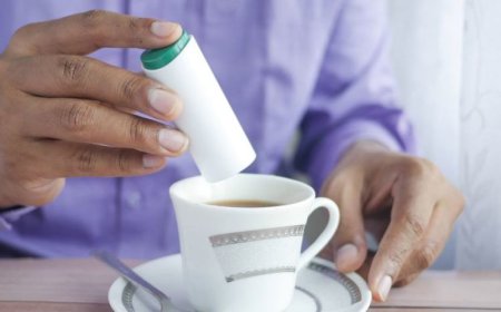 استبدال السكر بالمُحلّيات قد يساعد على الحفاظ على الوزن