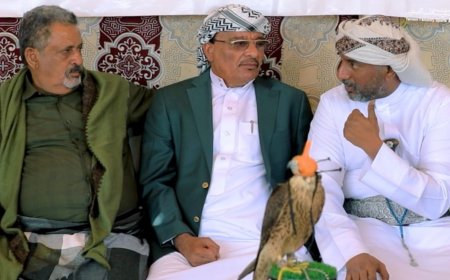 الجمعية اليمنية لرياضات وسباقات الصقور تعتمد الحكم علي بن عمر بن سالم باهيصمي وجهًا قبليًا للجمعية