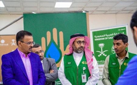 الأمين العام لمحلي حضرموت يدشن مشروع الاستجابة العاجلة لمكافحة الكوليرا في محافظة حضرموت