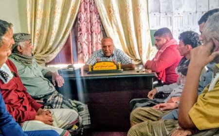 أبين.. الراعي يجتمع باعضاء الهيئة الإدارية المكلفة لإدارة نادي الفجر الجديد برأسة البلعيدي