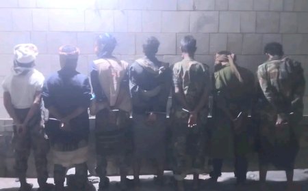 بيان رسمي صادر عن إدارة أمن أبين بعد القبض على قائد نقطة مع عدد من افراده الذي قاموا بابتزاز سائق مصري على الخط الدولي