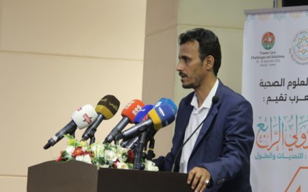 الوكيل الجيلاني يبارك الميثاق القبلي بين قبائل حضرموت والمهرة ويؤكد أهميته في تعزيز الأمن والسلم المجتمعي