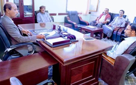 خلال لقائه مدير تربية شبوة.. مدير تربية ميفعة يثمن جهود المحافظ بن الوزير في دعم التعليم بالمحافظة