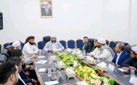 معالي وزير الأوقاف والإرشاد يترأس اجتماعًا لمجلس الوزارة بالعاصمة عدن