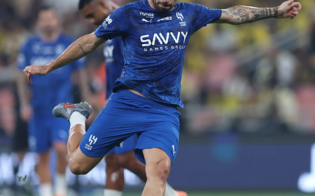 وأبرزها قمة الهلال والشباب.. مواعيد مباريات اليوم الجمعة 31 أكتوبر 2025 والقنوات الناقلة والمعلقين