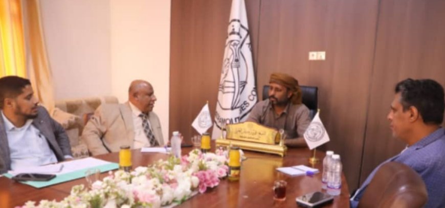الشيخ بن حبريش يترأس اجتماعًا للفريق الوطني لإعداد وثائق الحكم الذاتي لحضرموت