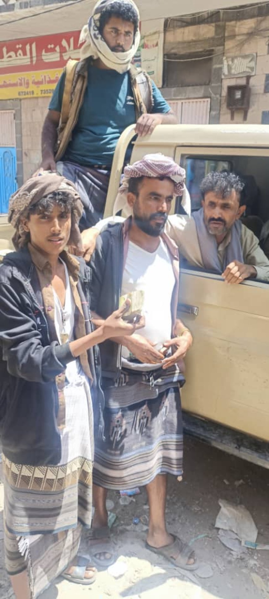 إنجاز أمني آخر للأمن في لودر باستعادة مبلغ مفقود وفي أقل من ساعة