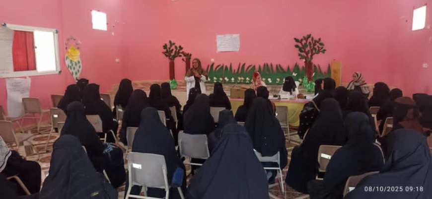 فريق صحي من مجمع القطيع ينفذ نزولاً توعوياً إلى روضة صيرة