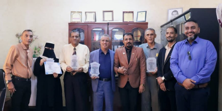 نقابات البنوك تكرم قيادة مكتب الشؤون الاجتماعية والعمل بعدن تقديراً لجهودها في دعم العمل النقابي والمجتمعي