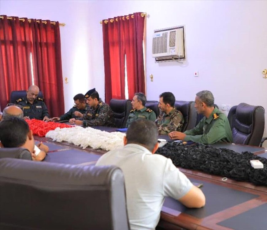 وزارة الداخلية تناقش القضايا الأمنية في سيئون وتؤكد على استلهام أهداف ثورتي سبتمبر وأكتوبر