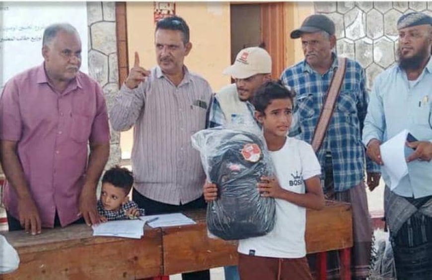 تدشين مشروع حقيبة التعليم بمدرسة القادسية بمديرية تبن بلحج