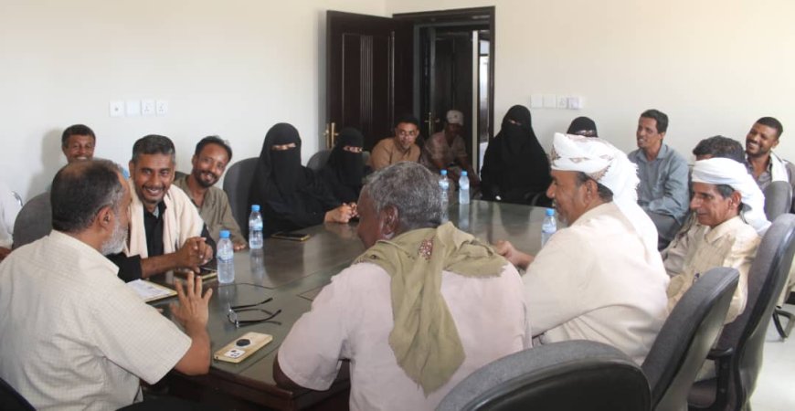 مدير عام بروم ميفع يعقد اجتماع بالكادر الإداري لادارة التربية والتعليم بالمديرية