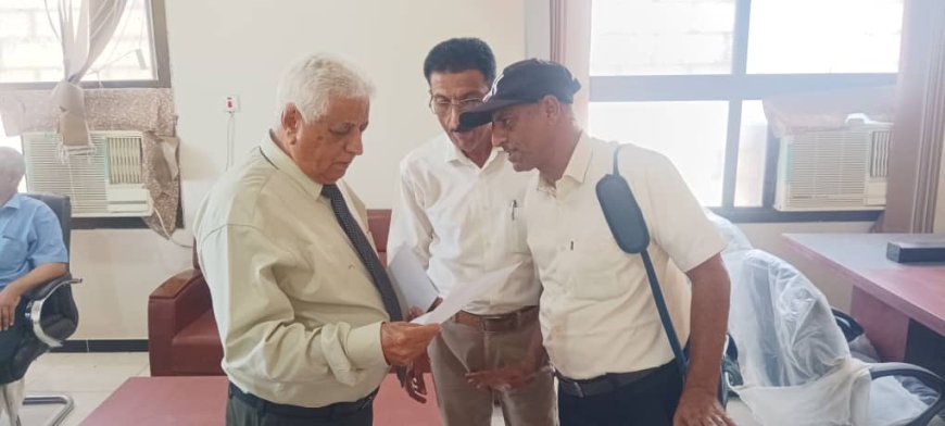 فضيل يتفقد سير أداء العمل بمكاتب ديوان جامعة لحج