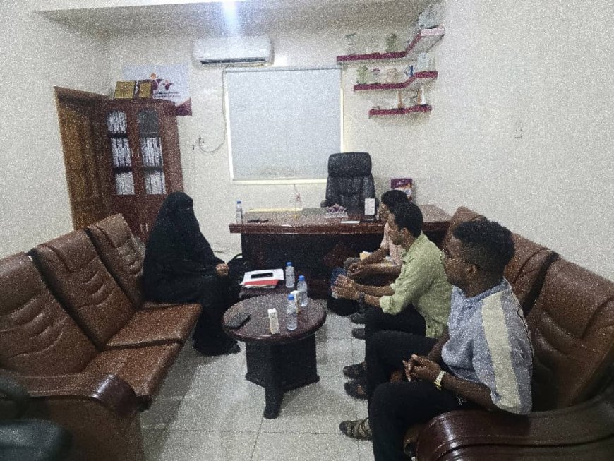 مؤسسة الامل الاجتماعية الثقافية النسوية تستقبل إتحاد الملتقيات الشبابية التطوعية بساحل حضرموت 