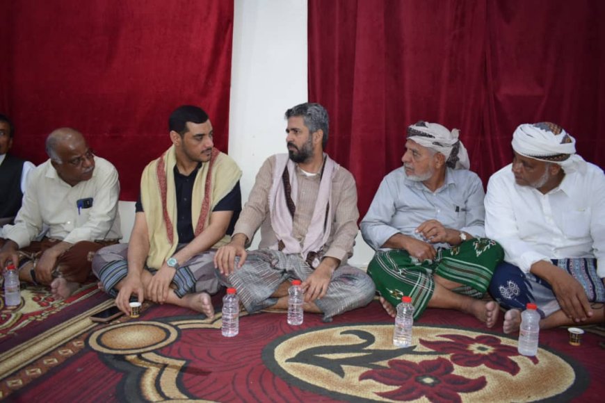الأمين العام لمؤتمر حضرموت الجامع يقدم واجب العزاء لأسرة المغدور به عوض عبدالله البوري ويدعو إلى سرعة ضبط الجناة وإنفاذ العدالة