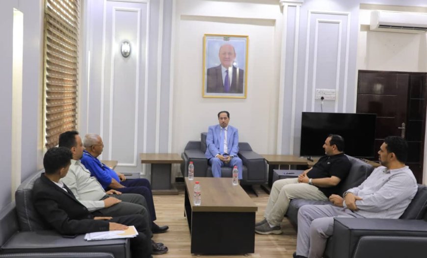الوزير يلتقي رئيس الجمعية العامة للمنتدى السياسي والحقوقي للشباب