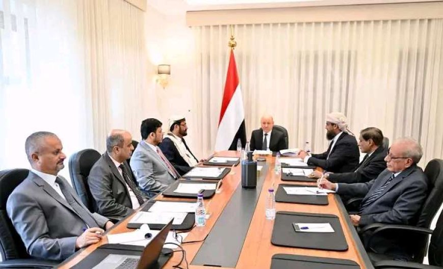 مجلس القيادة يقر خطوات حاسمة لتوحيد الأجهزة الاستخبارية