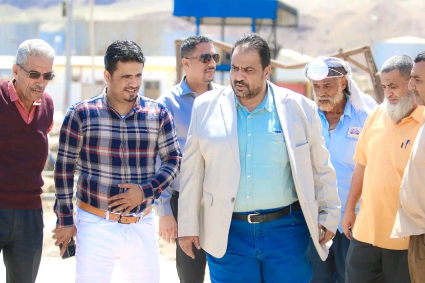 شركتي المصافي والنفط بعدن تناقشان سبل تعزيز التعاون وتحقيق الاستقرار في الامدادات النفطية