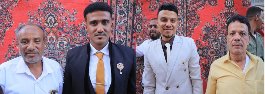 أفراح آل بن زيدان بسيئون.. الاستاذان الإعلامي القدير احمد والتربوي كرامة أبناء محفوظ بن زيدان يحتفيان بزواج أولادهم