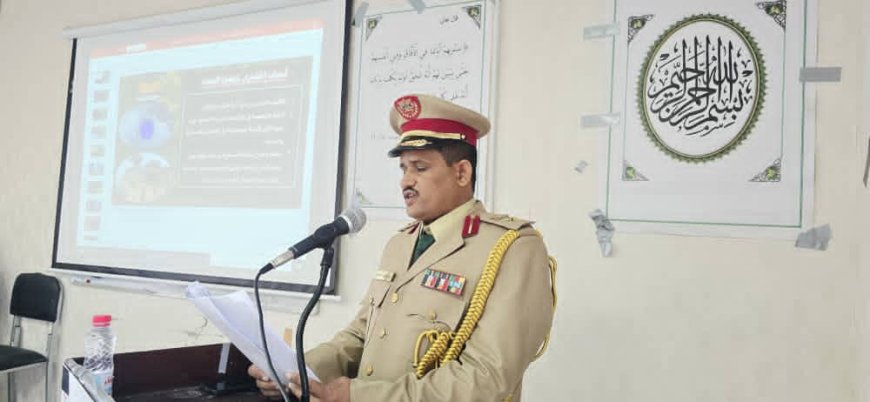 علي المنصب يهنئ العقيد وليد المحولي بحصوله على الماجستير بامتياز