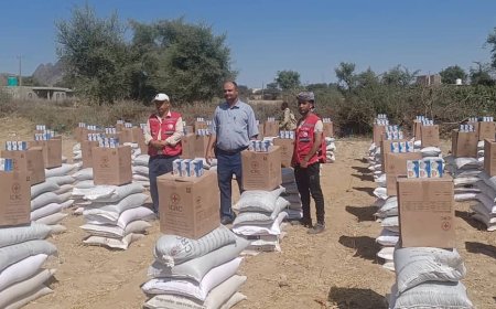 بدعم من اللجنة الدولية للصليب الأحمر.. جمعية هلال الضالع توزع سلال غذائية بمديرية الضالع