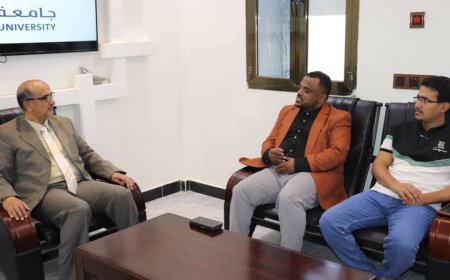 رئيس جامعة شبوة يبحث تعزيز تأهيل الخريجين لسوق العمل وتمويل مشاريعهم عبر برنامج مهنتي