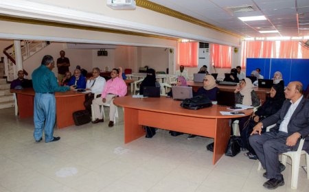 استهدفت أعضاء هيئة التدريس.. دورة تدريبية بكلية الطب بجامعة عدن حول توظيف الذكاء الاصطناعي في التعليم الطبي
