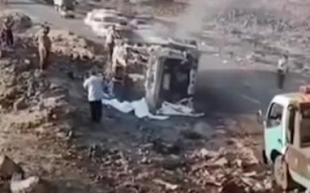 ادارة امن أبين تعزي أسر ضحايا حادث إحتراق شاحنة النقل الجماعي بالعرقوب وتوضح الإجراءات الأمنية المتخذة 