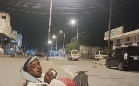 إنارة شارع الزراعة بمدينة زنجبار بتوجيهات من محافظ أبين