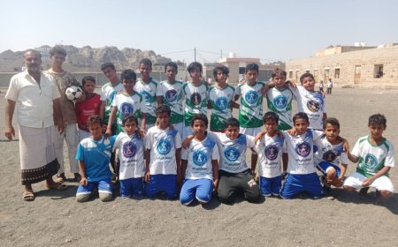 فريق الصف السابع "ب" يخطف نقطة ثمينة في رابع مباريات الدوري الكروي بمدرسة الصمود بمديرية الملاح