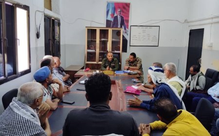 قائد شرطة القلوعة يلتقي باللجان المجتمعية لتعزيز التعاون الأمني ومناقشة القضايا المحلية