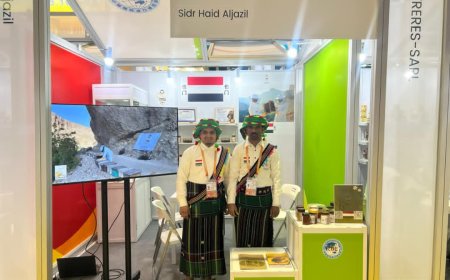 شركة “سدر حيد الجزيل” تبرز العسل اليمني في المعرض الدولي الثامن للاستيراد بشنغهاي