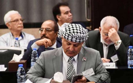 الشرعية: ما يسمى بـ«المؤتمر القومي العربي» منصة لترديد الخطاب الإيراني وتبرير جرائم المليشيات التابعة لطهران