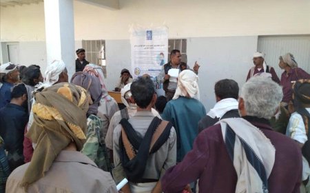 منظمة كير تنفذ حملات توعية في مديرية المحفد تمهيداً للتسجيل الجديد