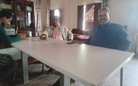 وكيل محافظة أبين لشؤون قطاع الخدمات يعقد اجتماعاً بقيادة مكتب الصحة لمناقشة خطة العمل القادمة